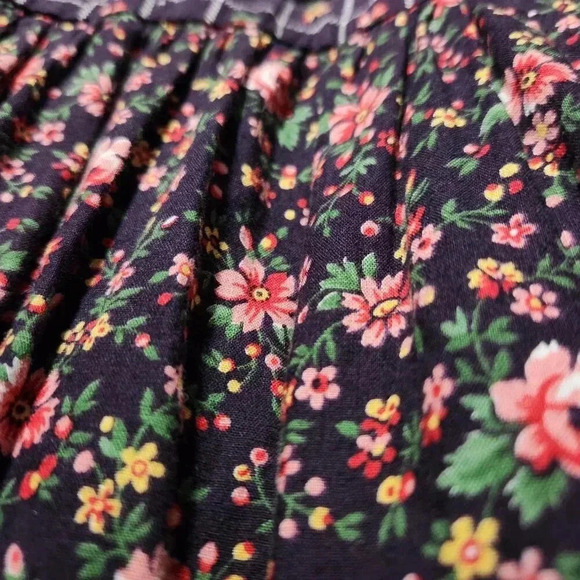 Vintage Navy and Pink Floral Midi Skirt - Picture 11 of 14